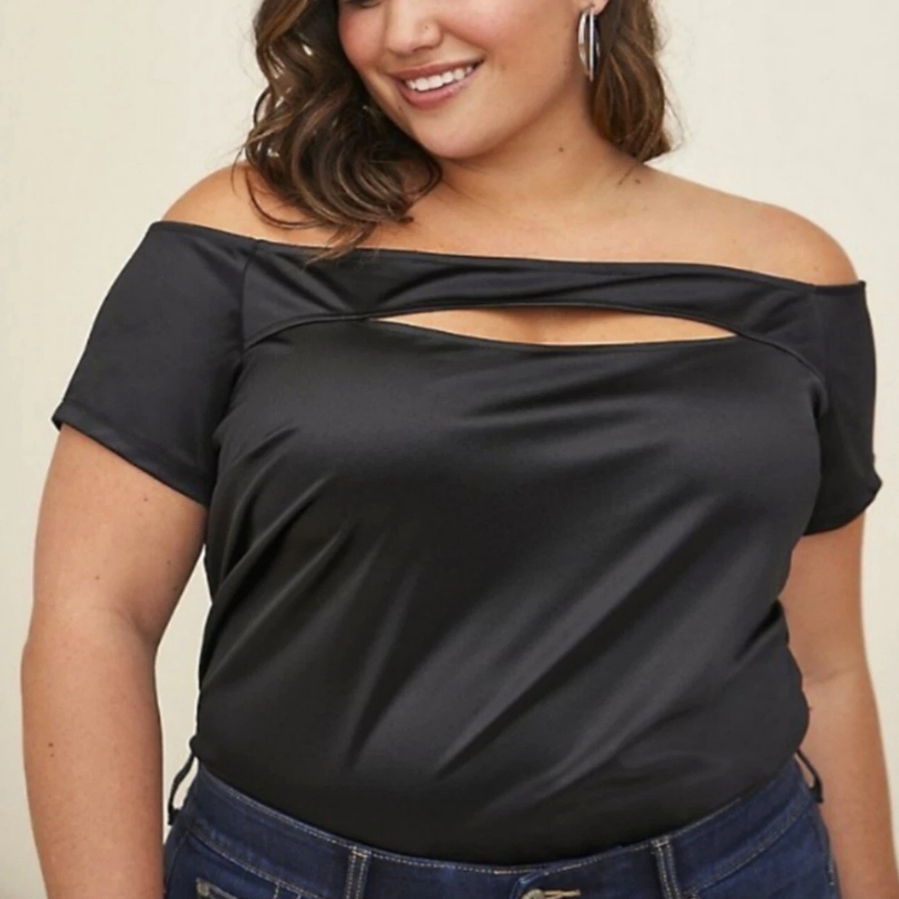 NWT Torrid Black Stretch Satin Off Shoulder Cut Out Casino Top Size- 3X